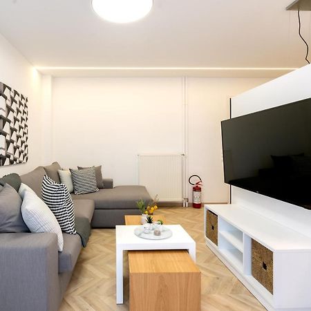 Pagrati'S Best Apartment أثينا المظهر الخارجي الصورة