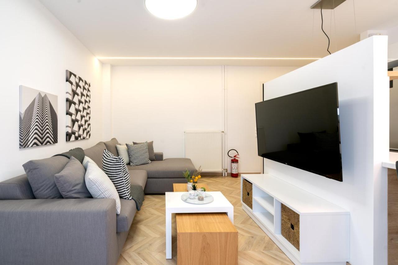 Pagrati'S Best Apartment أثينا المظهر الخارجي الصورة